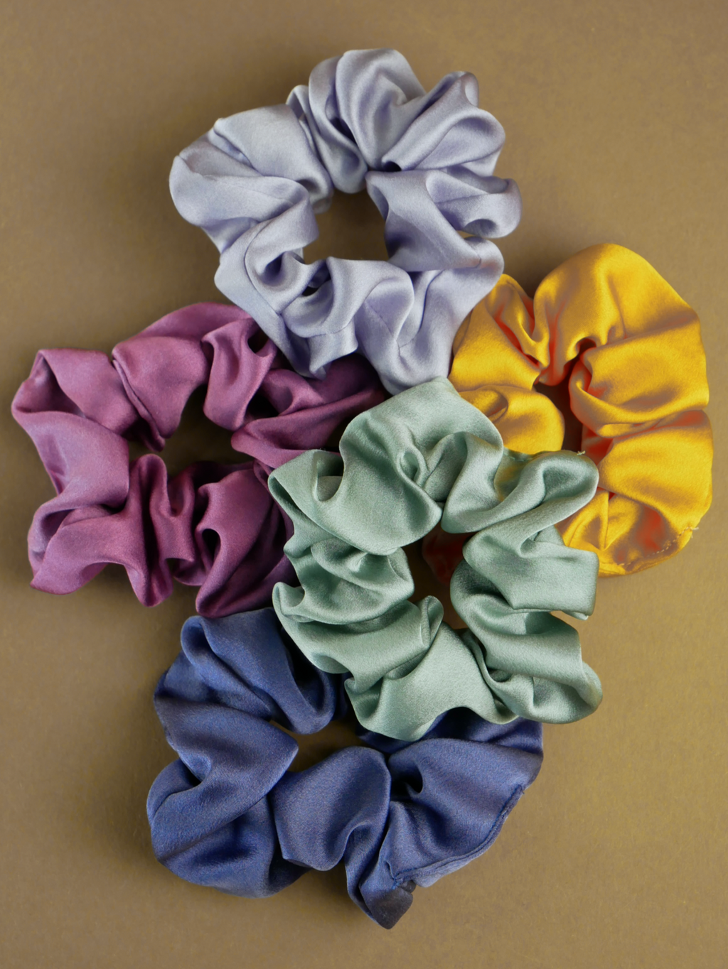 Seiden-Scrunchie aus Ahimsa Seide – 21 Momme, haarschonend & sanft | SILKZzz